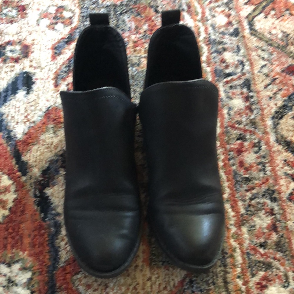 Universal thread booties - Picture 2 of 3